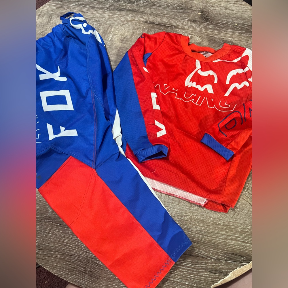 Fox Racing boys Jersey and pants sz 5